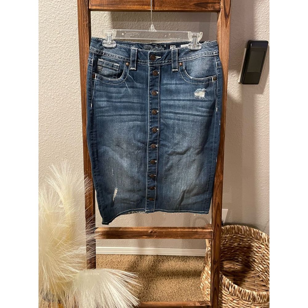 Miss me mid rise midi button front Jean skirt size 28